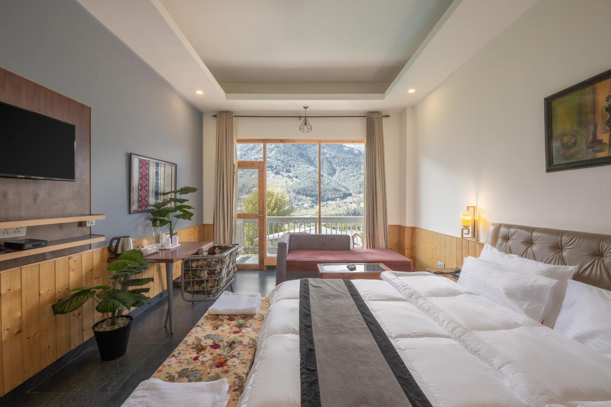 Echor Himalayan Heights Manali Hotel Exterior photo
