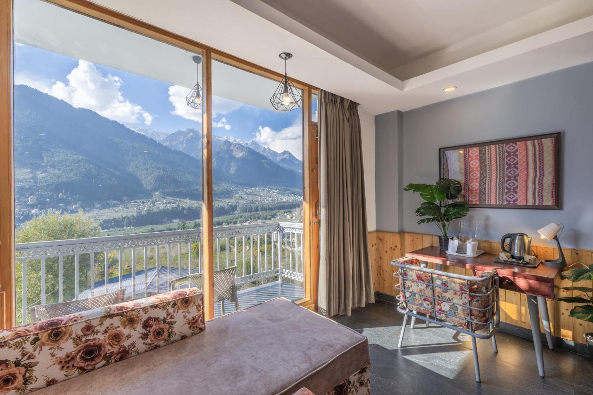 Echor Himalayan Heights Manali Hotel Exterior photo
