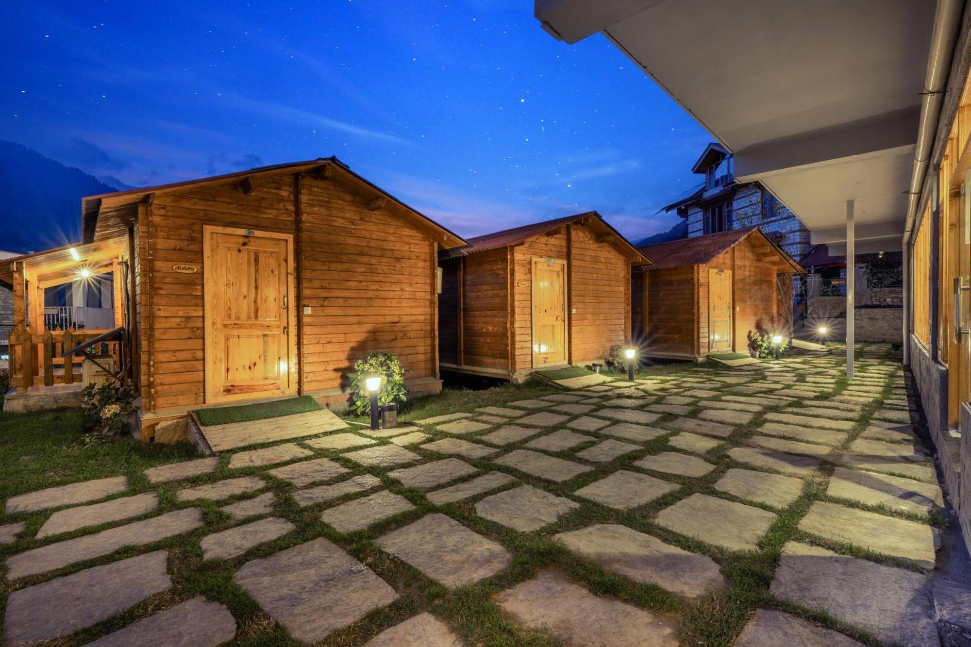 Echor Himalayan Heights Manali Hotel Exterior photo